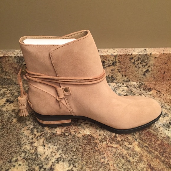 Sorel Farah Waterproof Short Boots - Picture 8 of 8